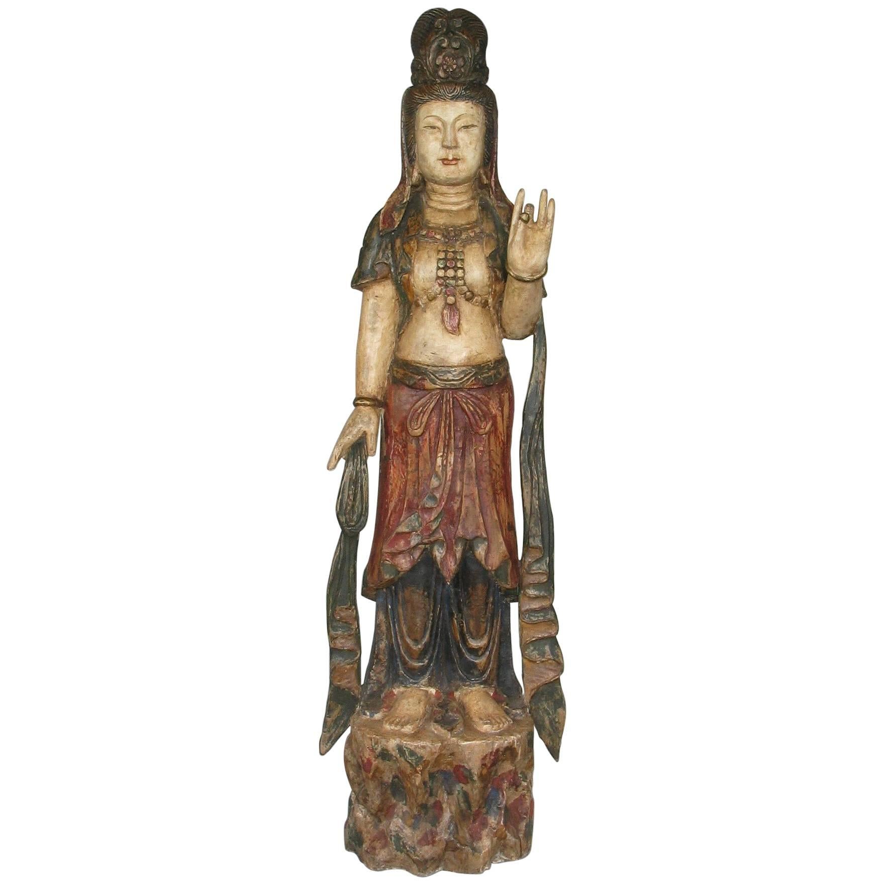 Chinese Carved Wood Standing Figure of Guanyin in the Ming Dynasty Style For Sale