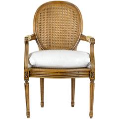 Fauteuil Louis XVI avec dossier et assise en rotin