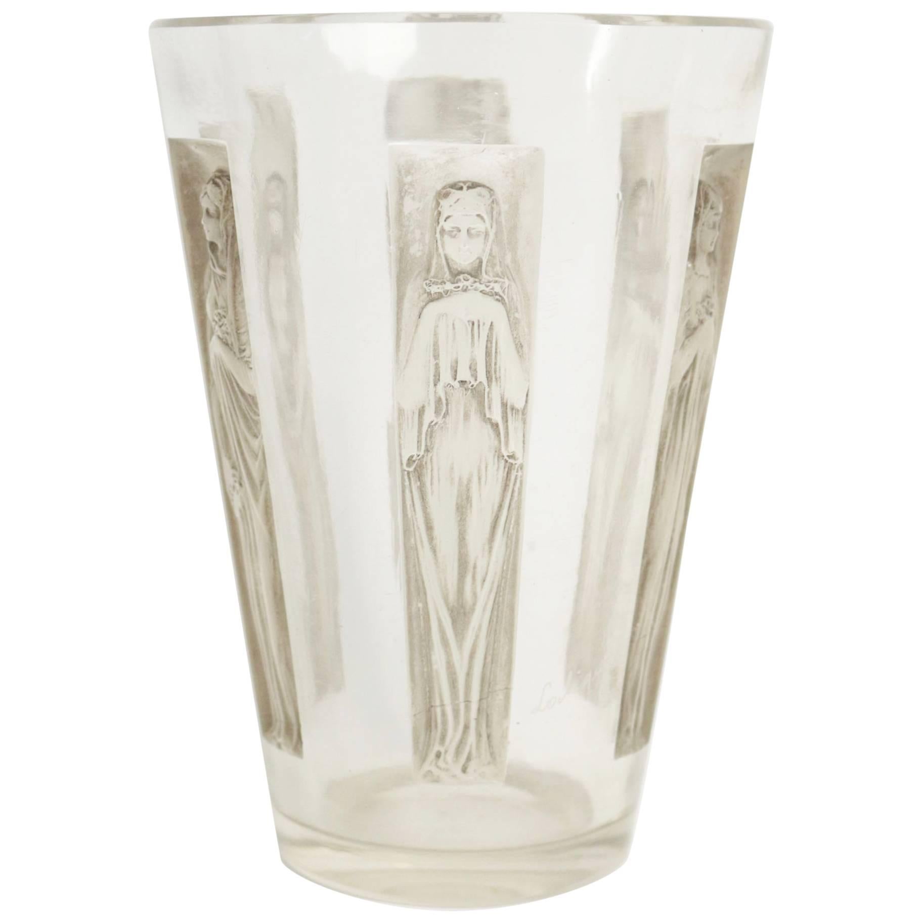 René Lalique Vase Six Figurines