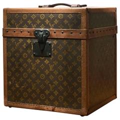 1930s Beautiful Louis Vuitton Monogram Trunk 