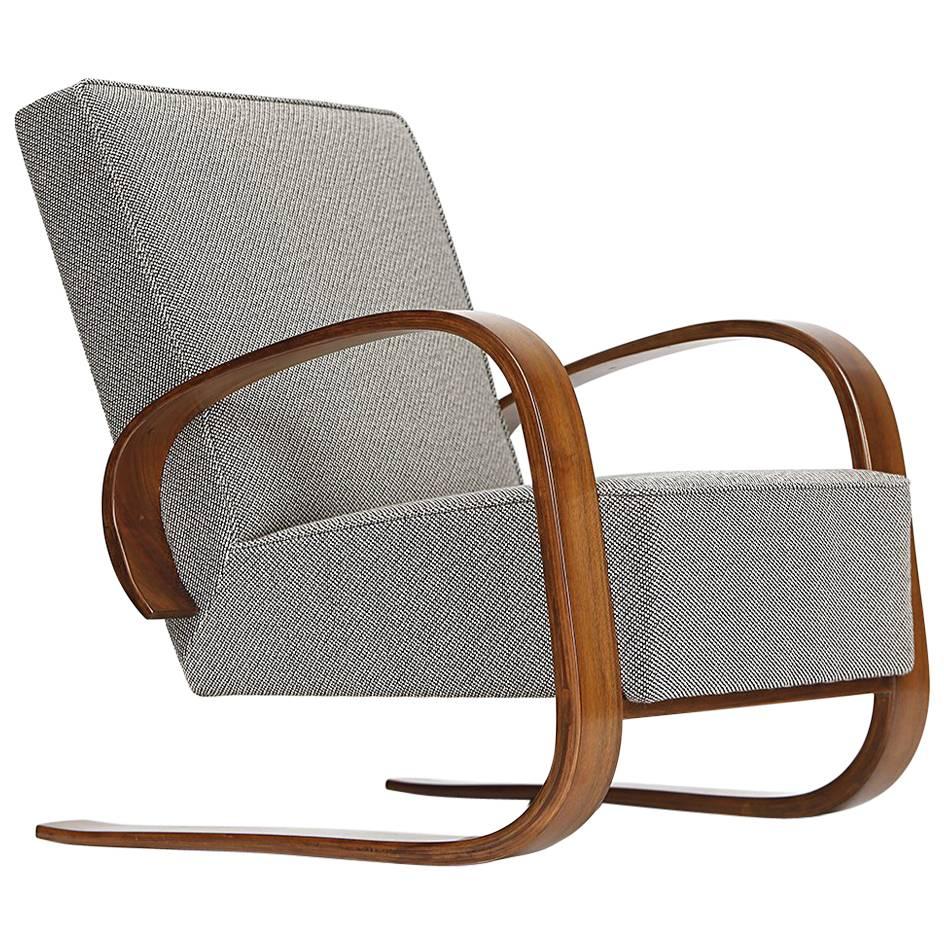 Czech Cantilever Lounge Chair by Miroslav Navratil, 1950s
