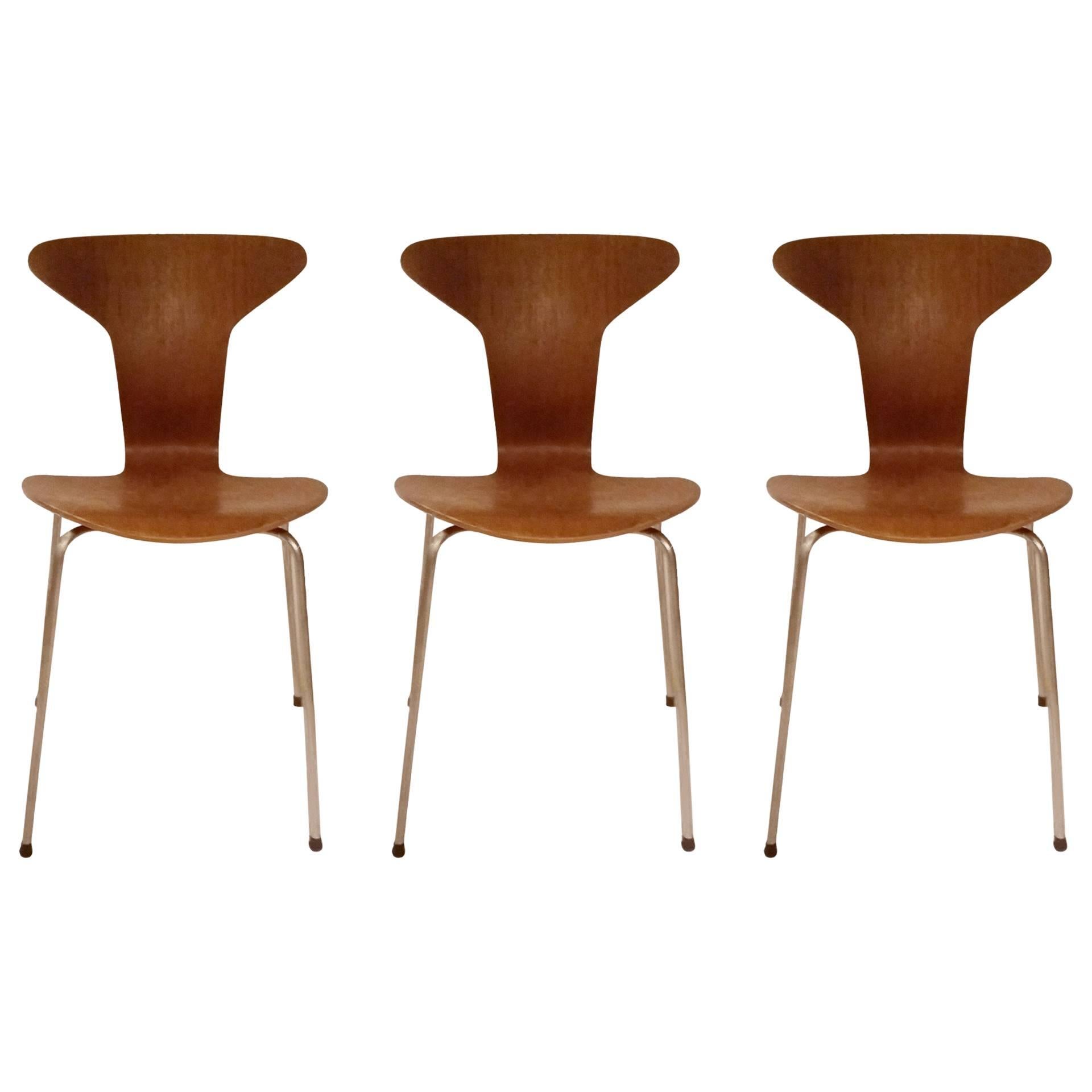 Three Arne Jacobsen Mosquito Chairs in Teak For Sale