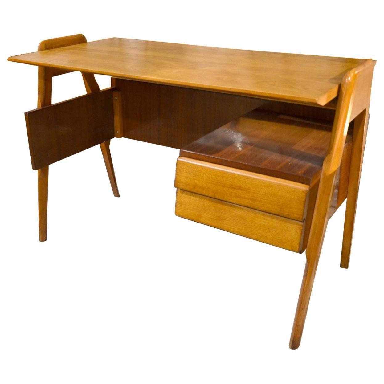 Beautiful Italian Vittorio Dassi Wood Desk, circa 1960