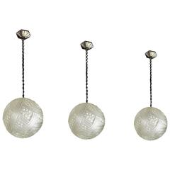 1925 - Set of Three Art Deco glass hanging Balls by Hettier-Vincent - France