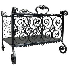 Antique Yellin School Arts & Crafts Wrought Iron Log Cradle, circa 1920