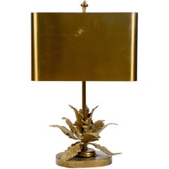 Petite et élégante lampe de table en bronze
