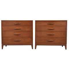 Pair of Bachelor Dressers by Henredon, 1960s, USA 1