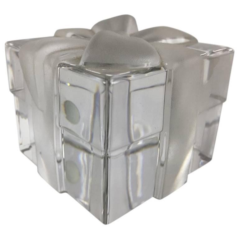 Tiffany and Co. Crystal Gift Box Paperweight For Sale at 1stdibs