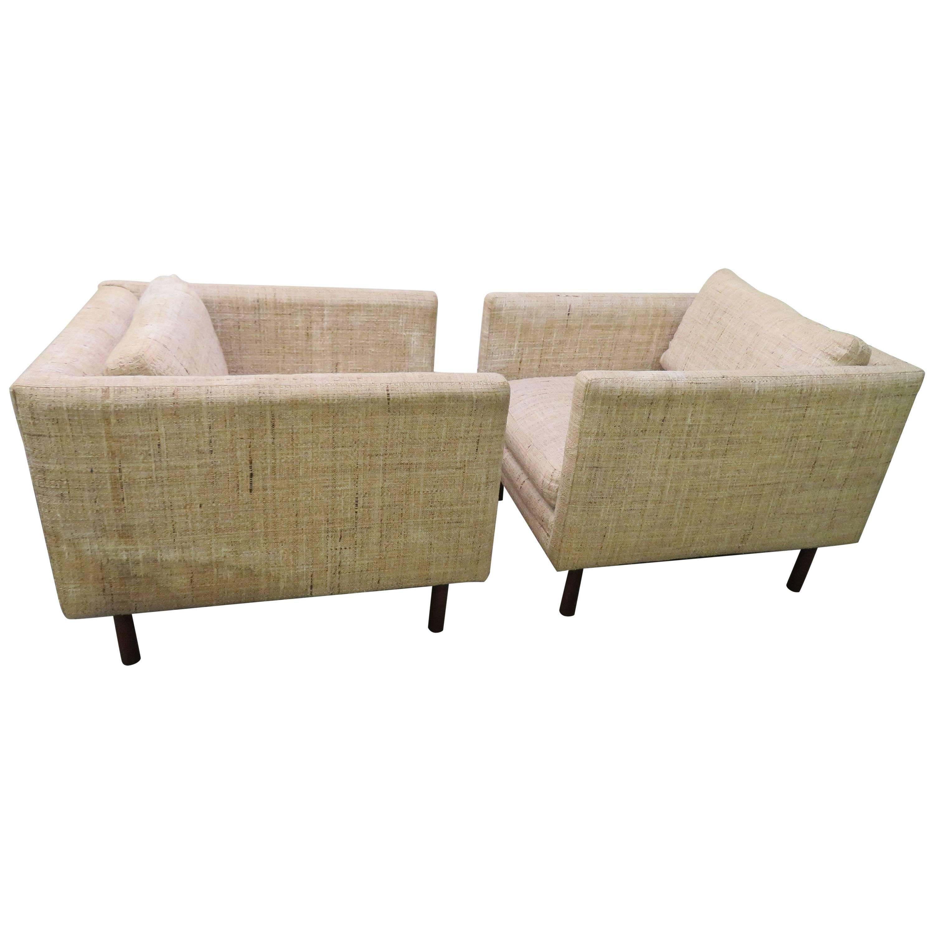 Wonderful Signed Pair of Milo Baughman Cube Chairs Mid-Century Modern For Sale