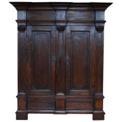 Armadio o guardaroba tedesco in legno di quercia del XIX secolo