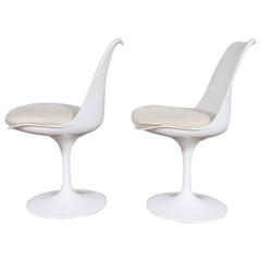 Vintage Eero Saarinen Tulip Chair Designed in the 1950s