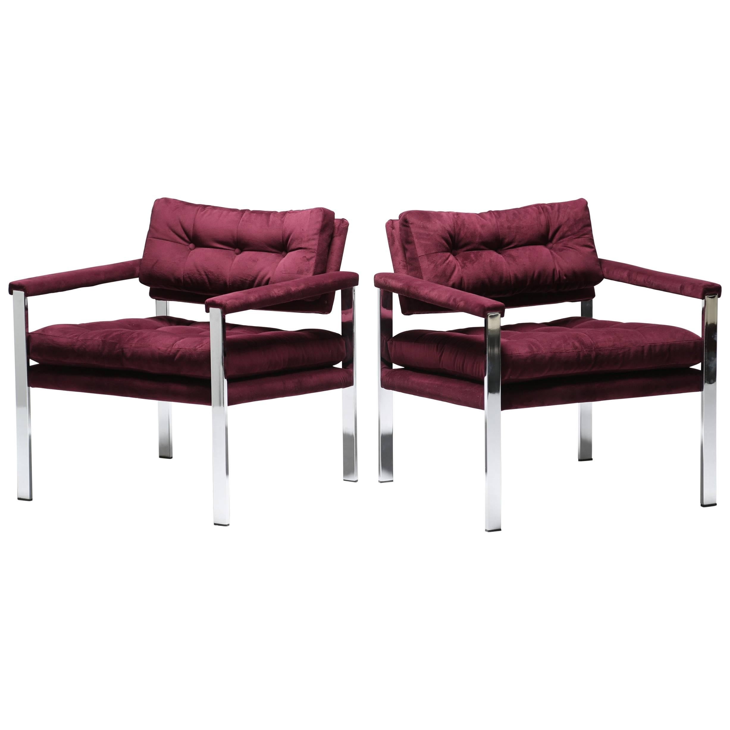 Selig chrome frame mid-century lounge chairs in the style of Milo Baughman.