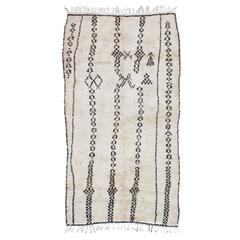 Exceptional Azilal Berber Moroccan Rug 6