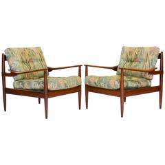 Exceptional Danish Carved Wing-Arm Club Chairs in the Manner of Poul Jensen