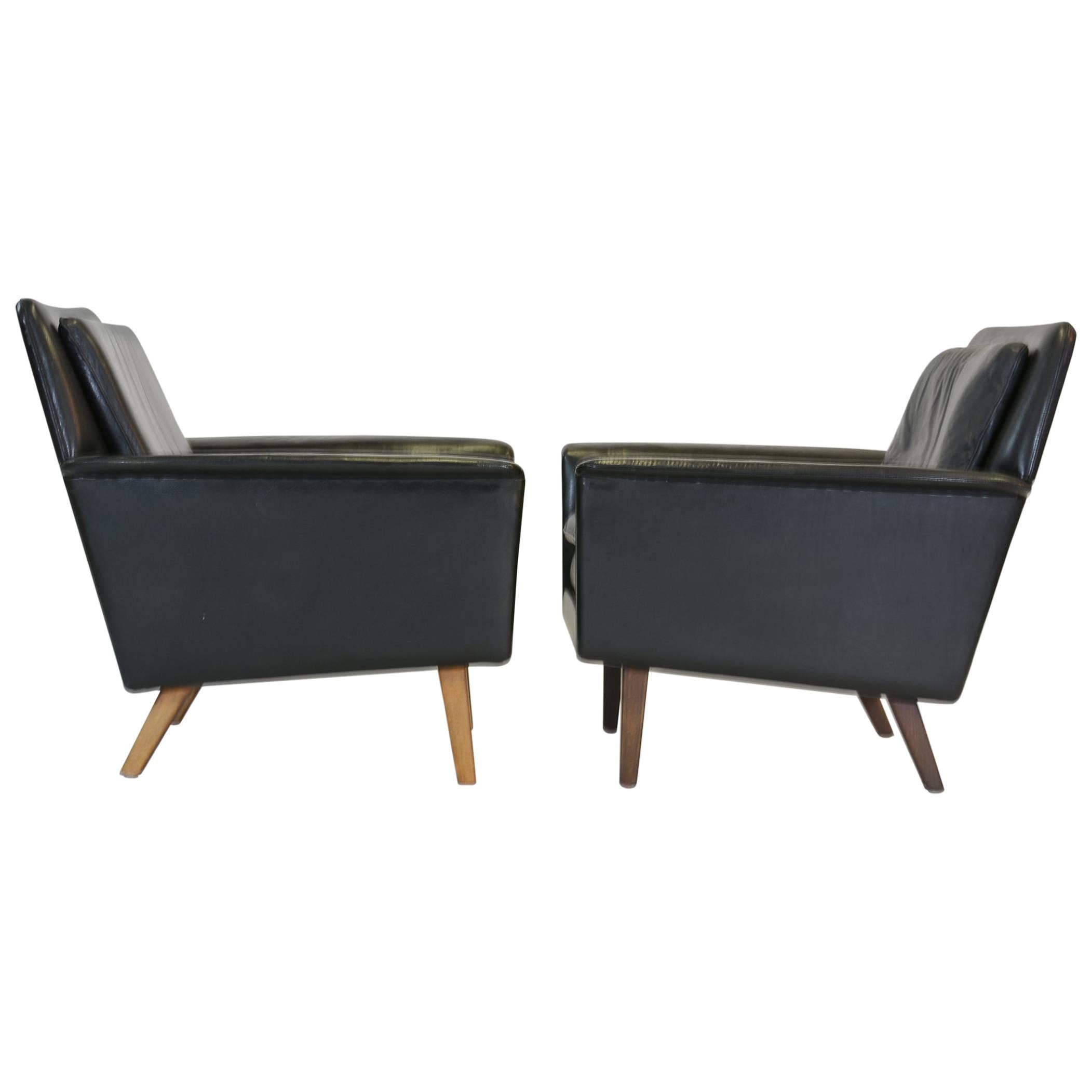 Pair of "Lyon" Club Chairs by Alf Svensson for Fritz Hansen in Black Leather