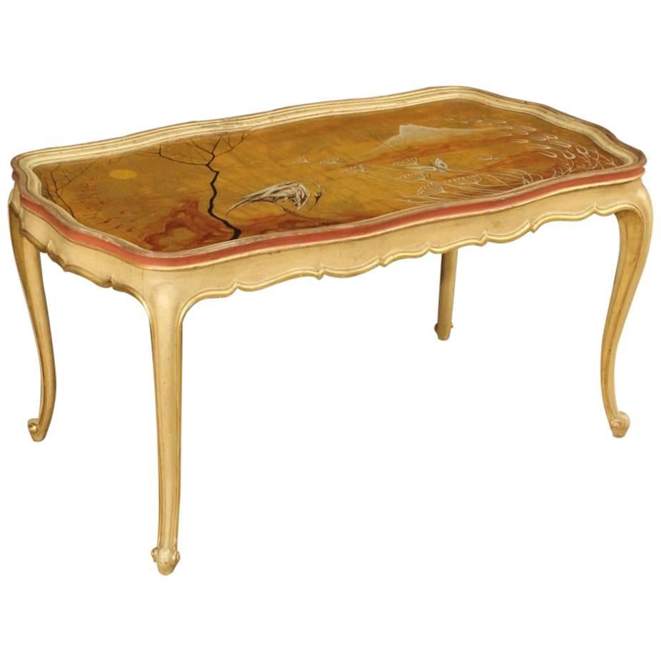 20th Century Venetian Lacquered and Gilt Coffee Table