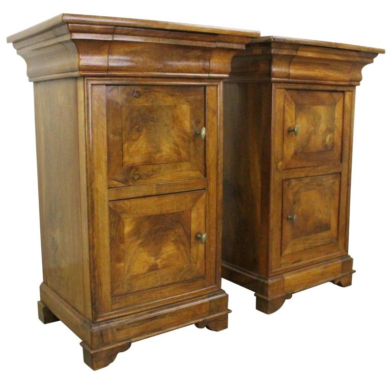 Pair of Antique Walnut Louis Philippe Nightstands at 1stDibs