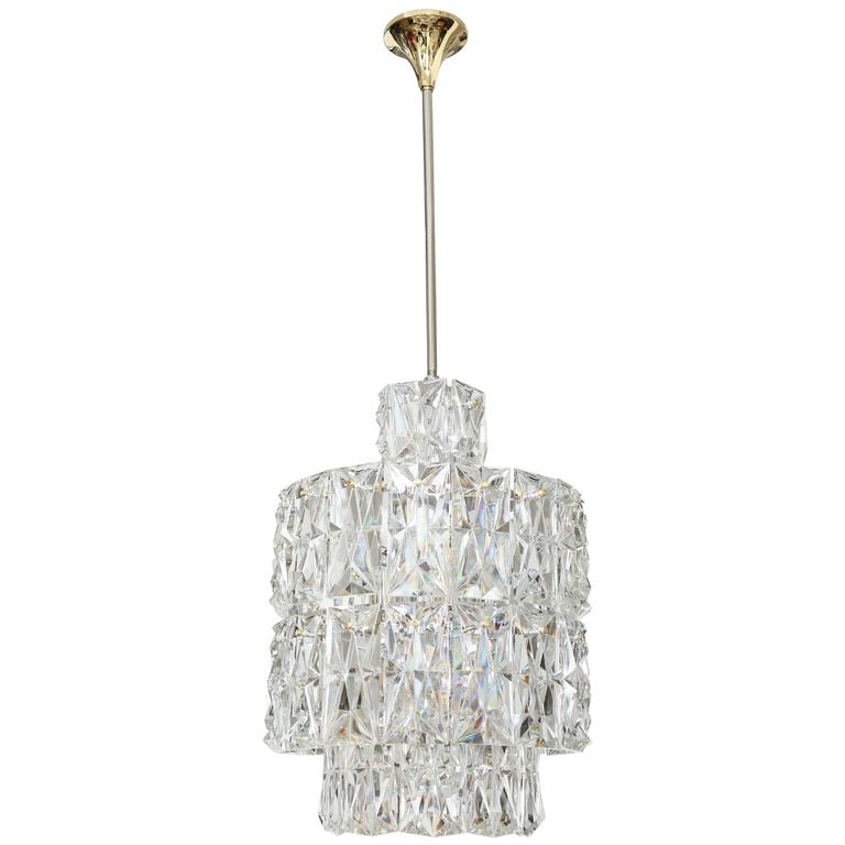 Nickel Plated Kinkeldey Chandelier With Rectangular Crystals For Kinkeldey Rectangular Prism Chandelier