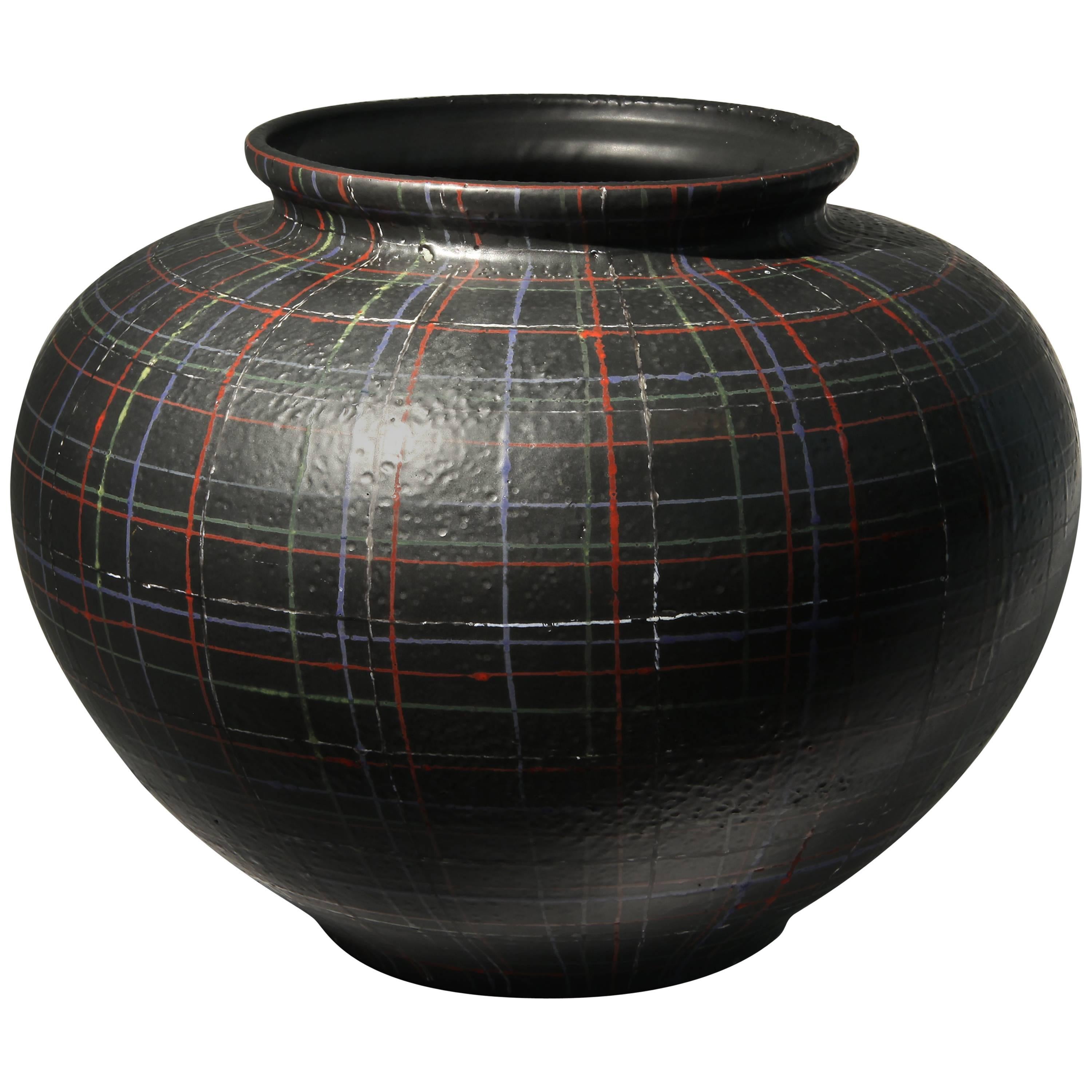 Round Ceramic Vase with Grid Design