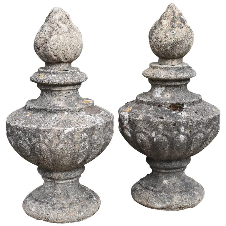 18th Century French Pot a Feu Stone Finials, circa 1770-1800 For Sale ...
