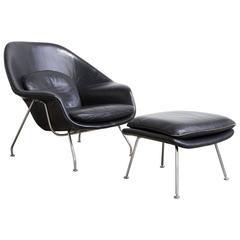 Vintage 1946, Eero Saarinen, Unique Black Womb Chair and Ottoman in One Piece Leather