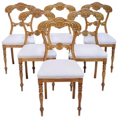 Ensemble de six chaises de salle à manger Karl Johan du 19ème siècle en bouleau avec sièges rembourrés