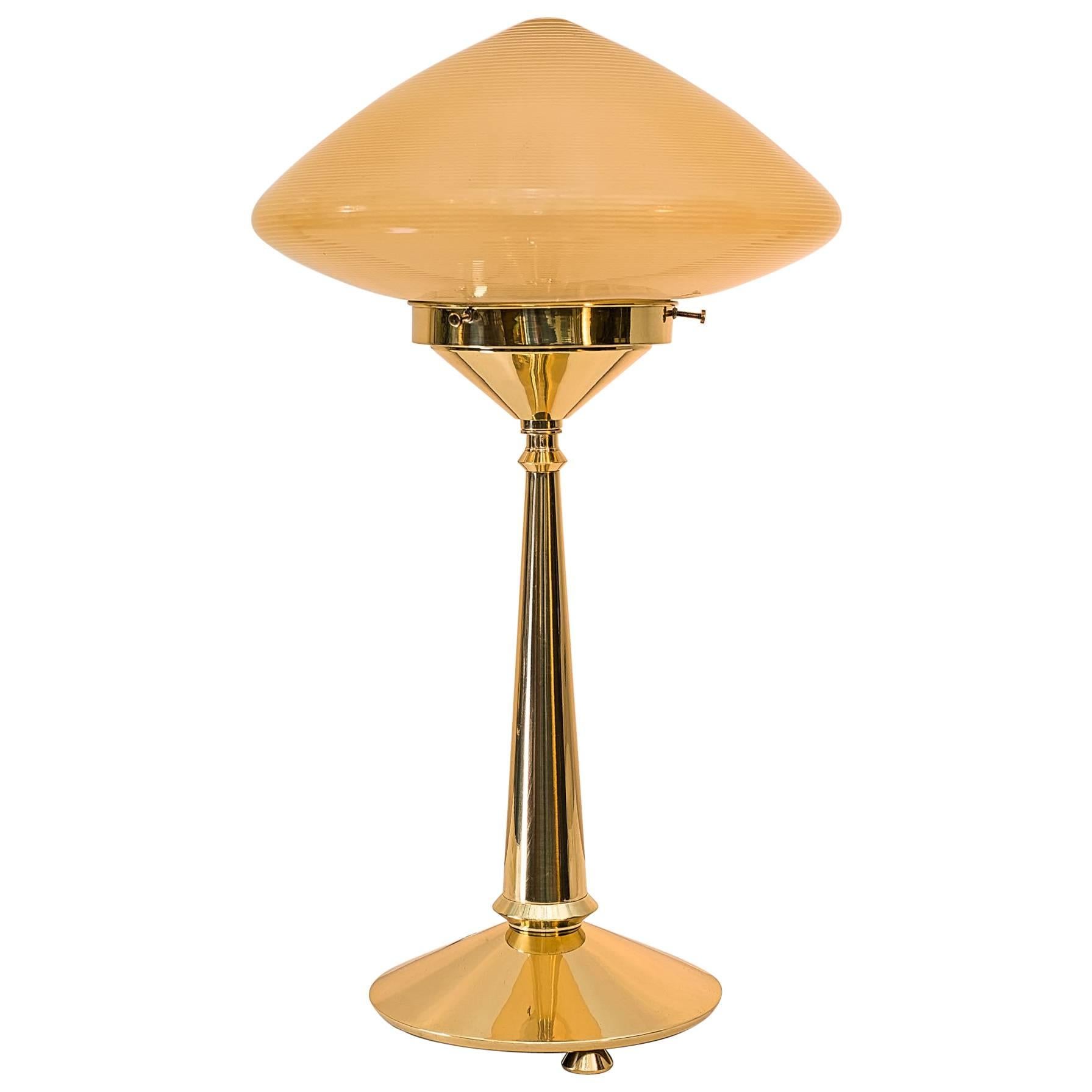 Beautiful Art Deco Table Lamp with Fantastic Original Glass Shade