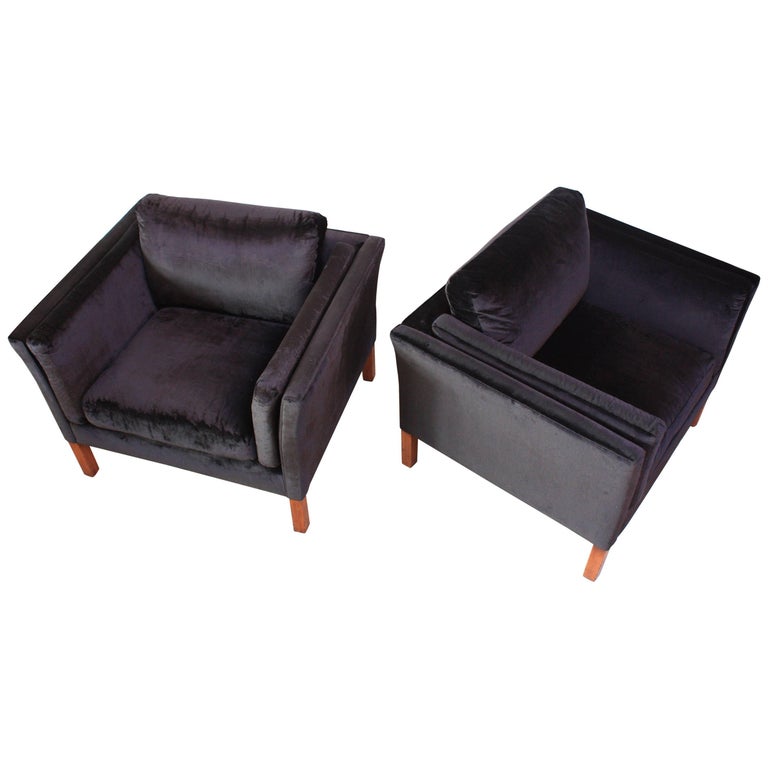 Pair Of Danish Mogens Hansen Velvet Lounge Chairs For Sale At 1stdibs