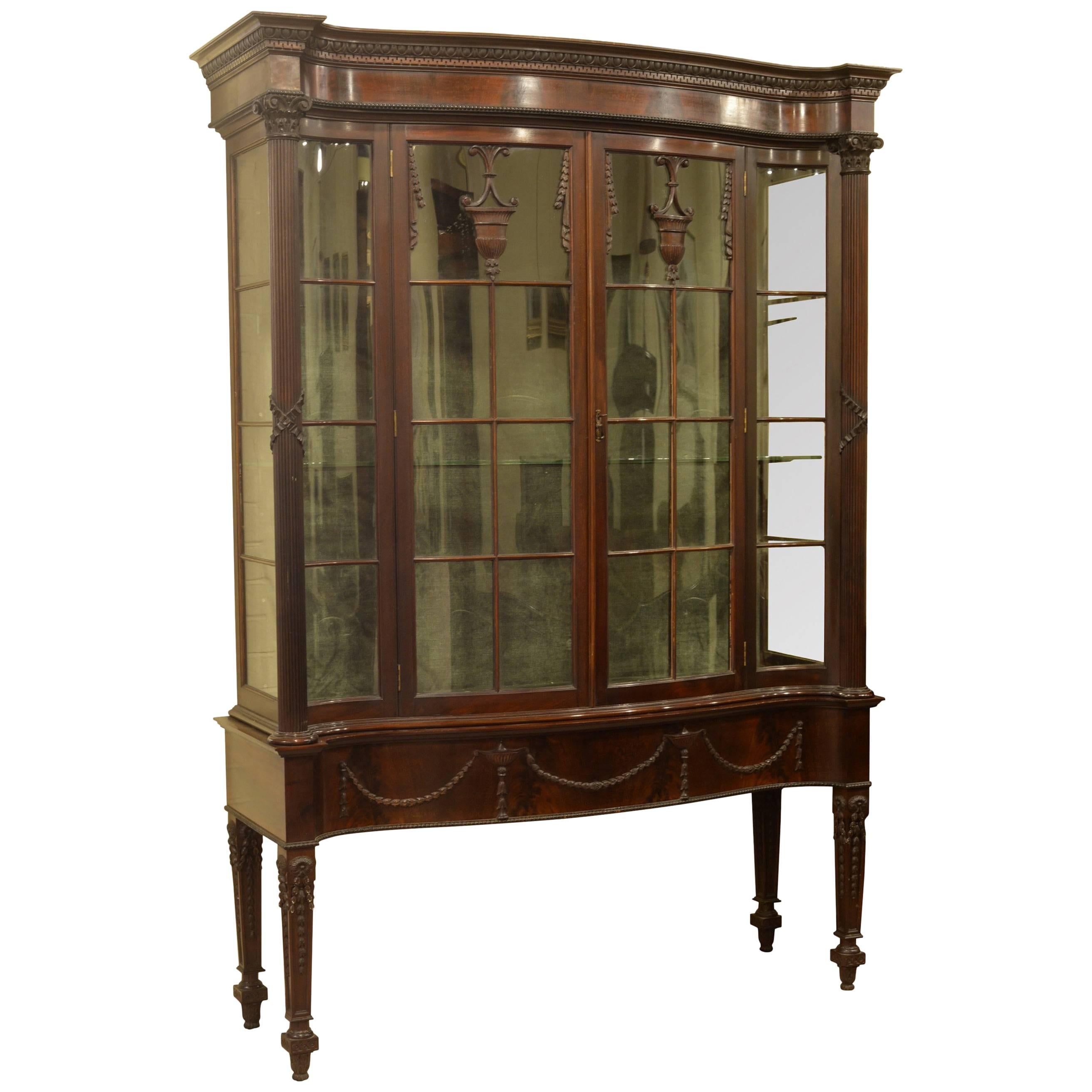 Fine Mahogany Serpentine Fronted Display Cabinet