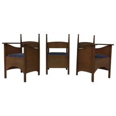 Set of Three Custom-Made Oak Chairs in the Style of Charles Rennie Mackintosh