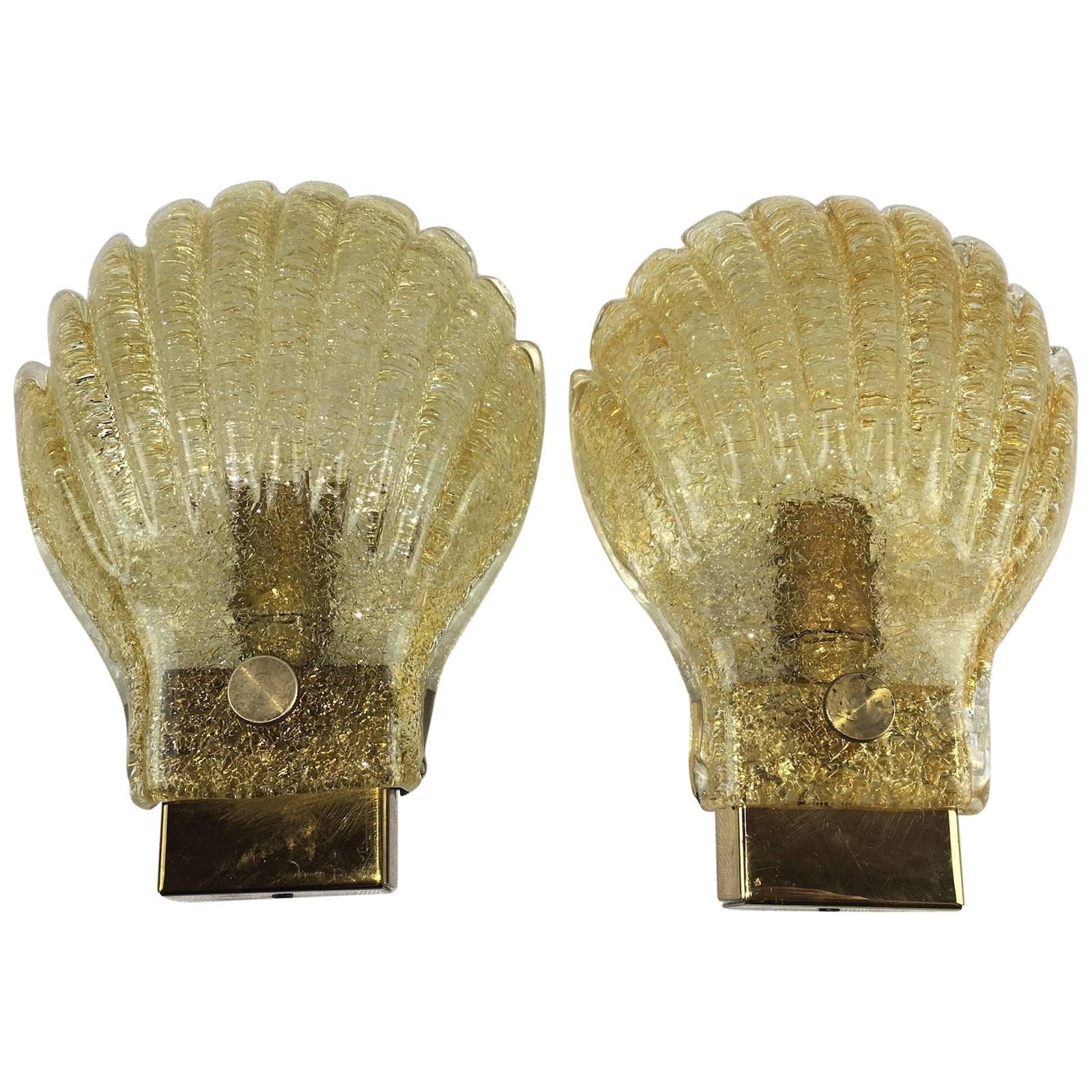 Pair of Sea Shell Pattern Modernist Murano Glass Sconces - ON SALE For Sale