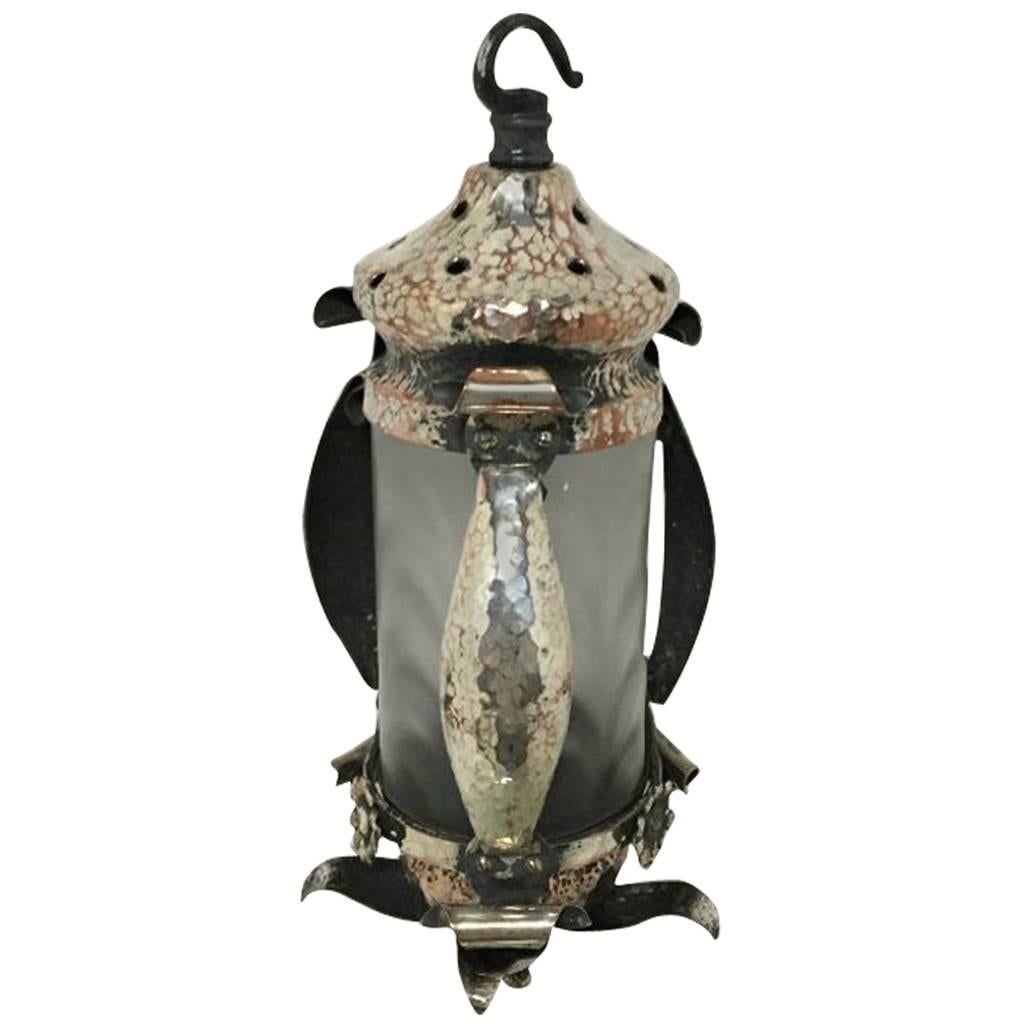 Lanterne Arts & Crafts en métal argenté sur cuivre avec doublure en verre nervuré opaque