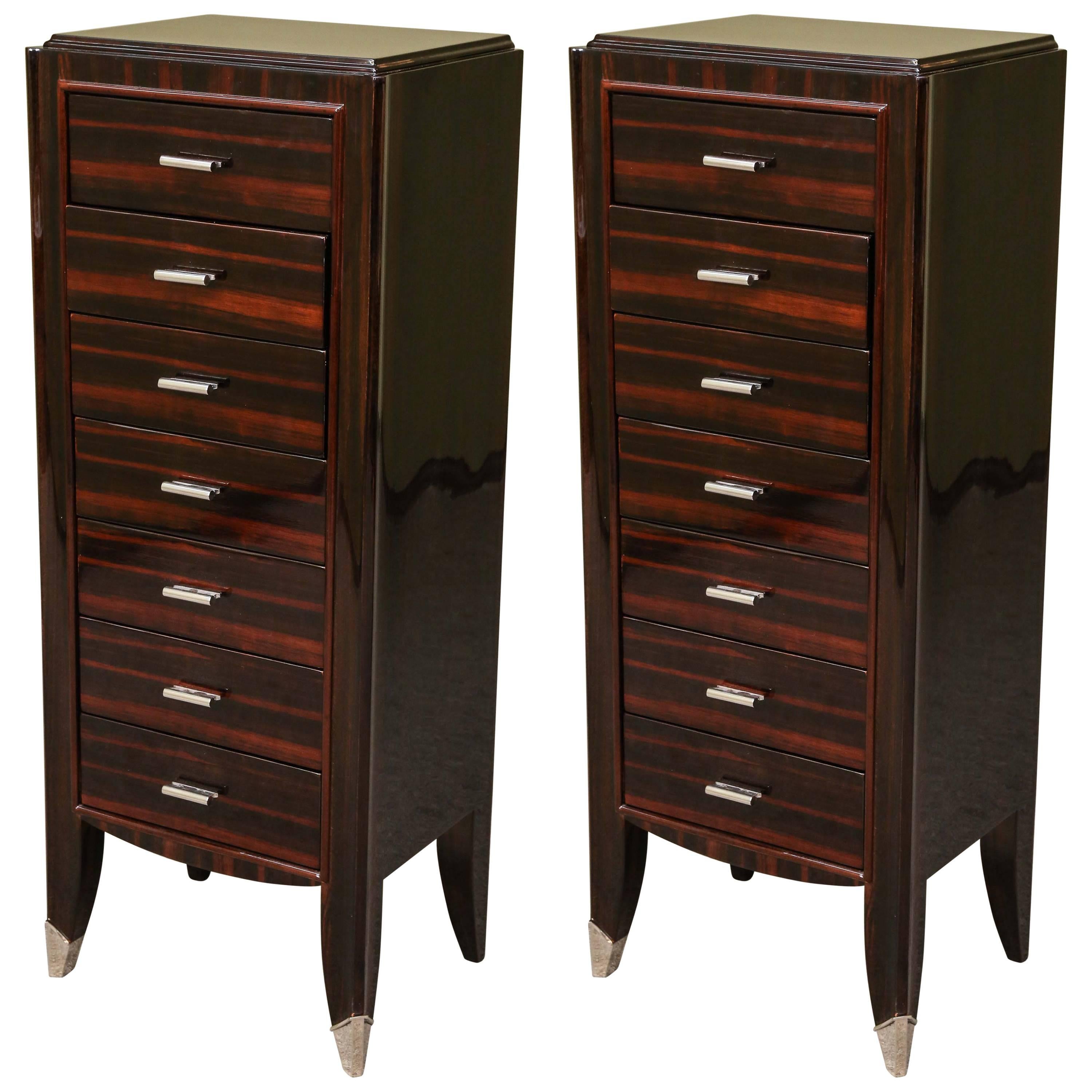  French Art Deco Chest of Drawers from Macassar wood