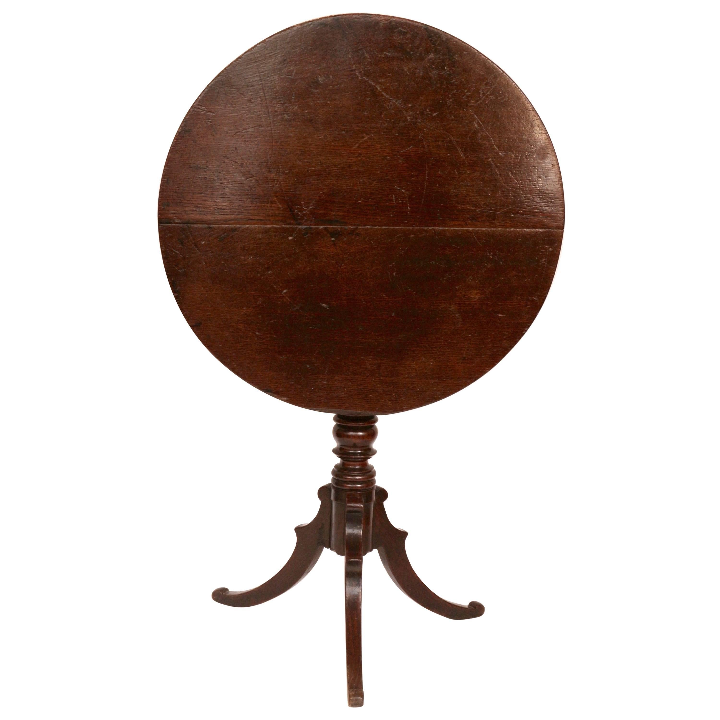 19th Century English Oak Tilt-Top Table For Sale