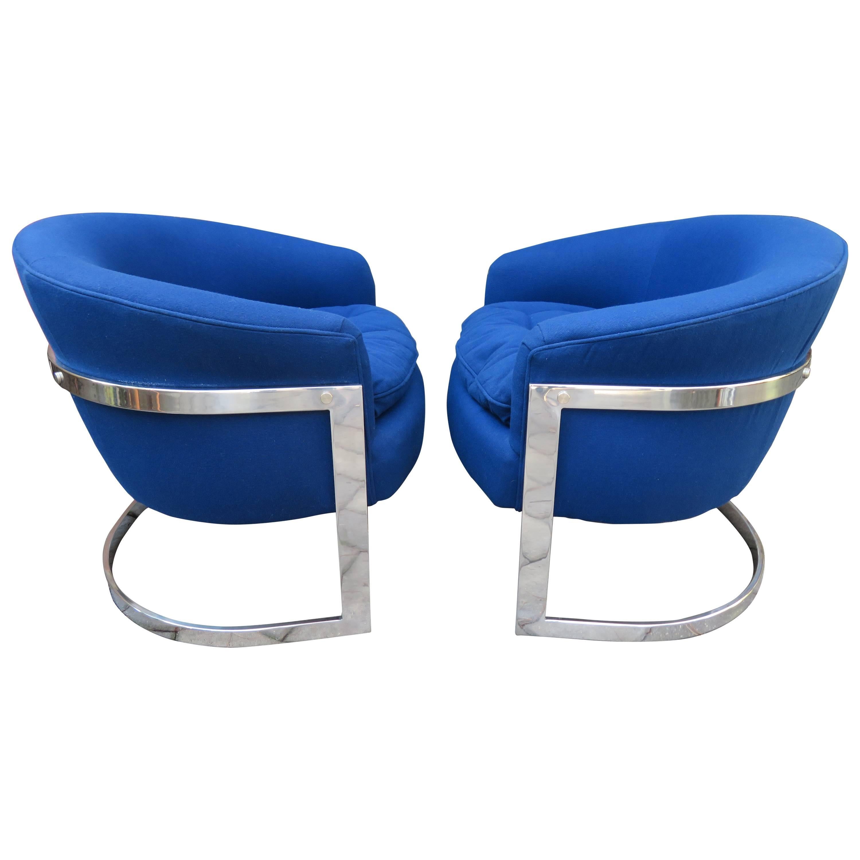 Fabulous Pair of Chrome Barrel Back Chairs, Mid-Century Modern For Sale