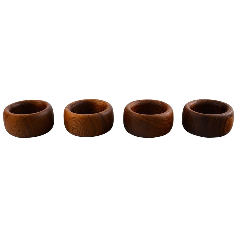 Olivewood Napkin Ring Set of Four - Magnolia
