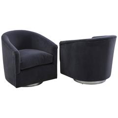 Milo Baughman, Pair of Dark Grey Swivel Chair, USA, 1970s 9