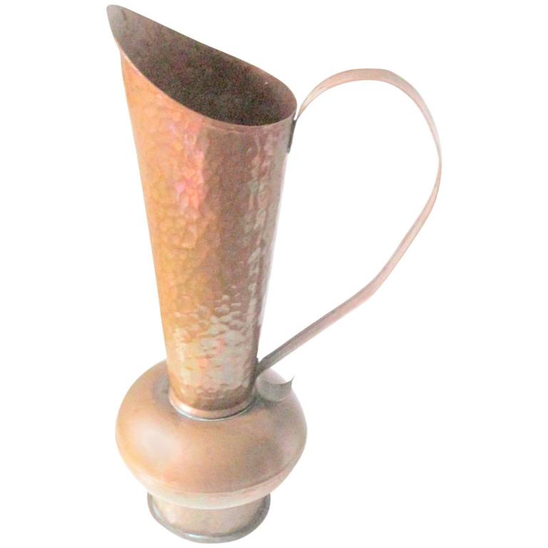 Handmade HandHammered Copper Art Nouveau Ewer Flower Vase, 1930 at 1stDibs