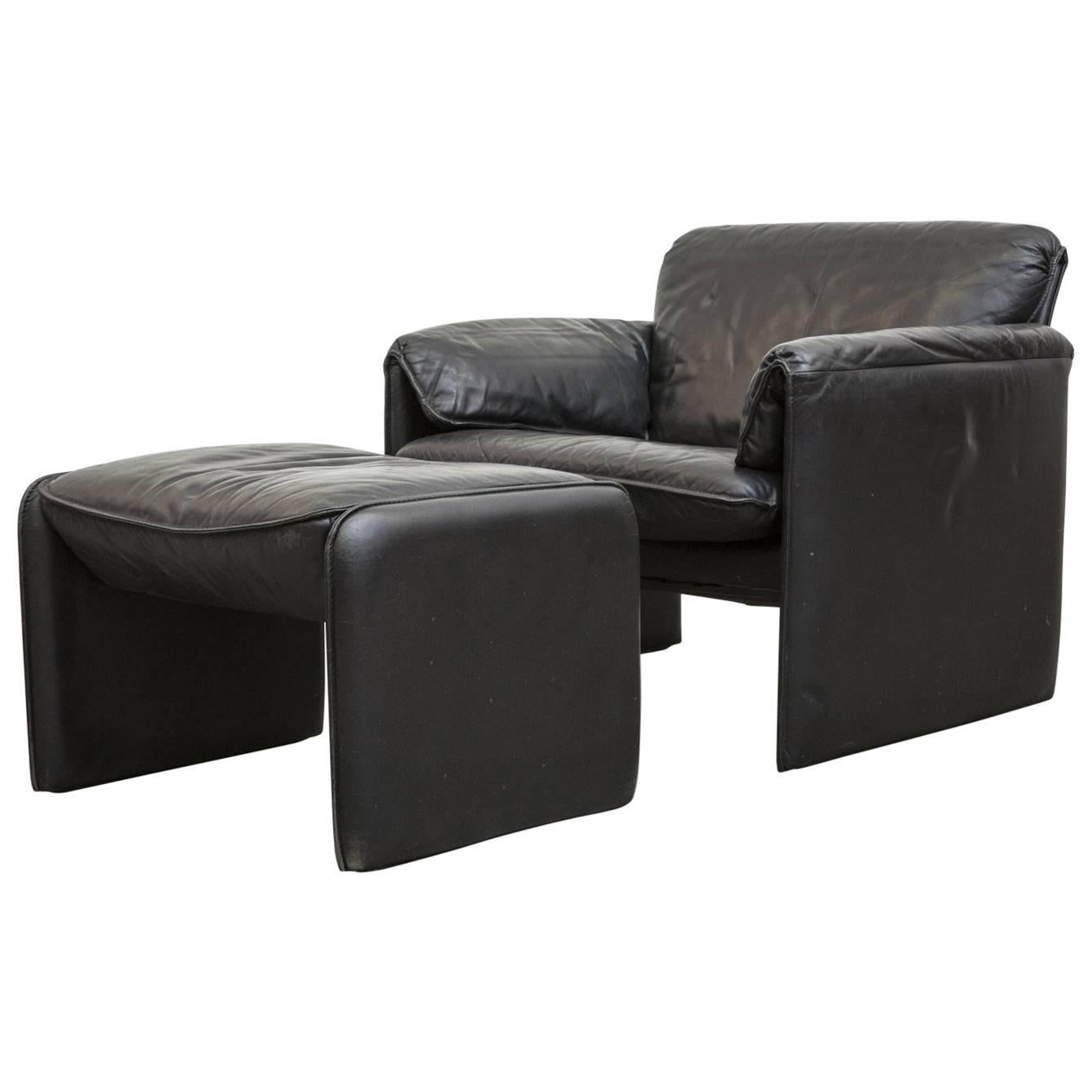 Leolux Bora Bora Leather Lounge Chair and Ottoman