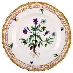 Royal Copenhagen Flora Danica Dinner Plate #20/3549