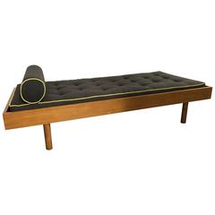 Vintage Daybed by Oscar Pinto Lobo for Altamira
