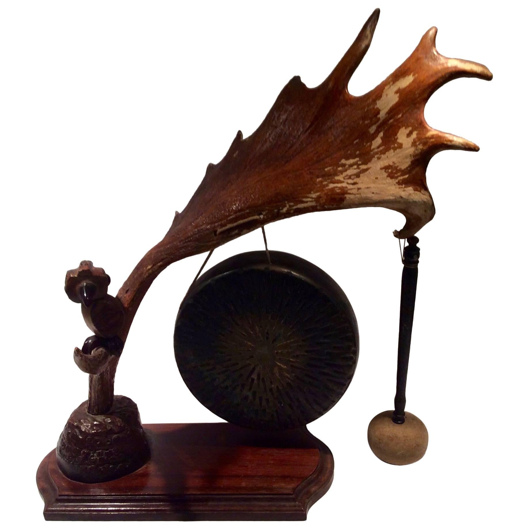 Art Deco YZ Nut Bird Dinner Gong