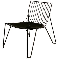 Tio Black Lounge Chair with Seat Pad