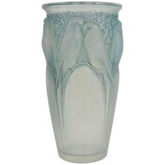 René Lalique Opalescent "Ceylan" Vase