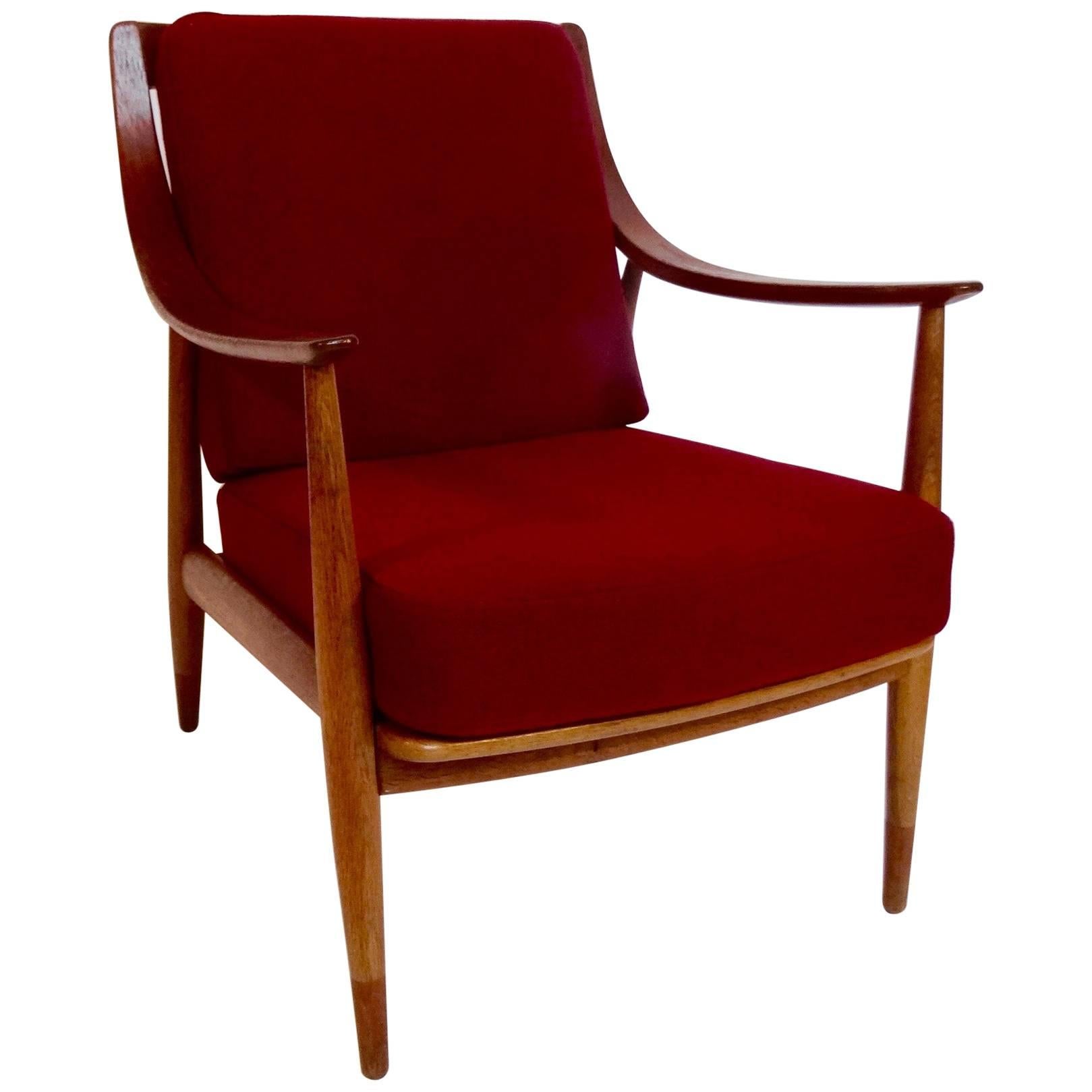 Easy Chair “FD 147”, Peter Hvidt & Orla Mølgaard Nielsen for France & Daverkosen For Sale