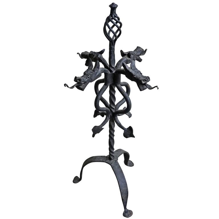 Early 1900s Wrought Iron in Fire Dragon Heads and Tails Fireplace Fire Set For Sale at