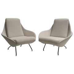 Beautiful Restored Italian Sculptural Mantis Form Lounge Chairs, 1950-1955 6