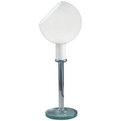Lampada da tavolo Fontana Arte Parola Disegnata da Gae Aulenti e Piero Castiglioni