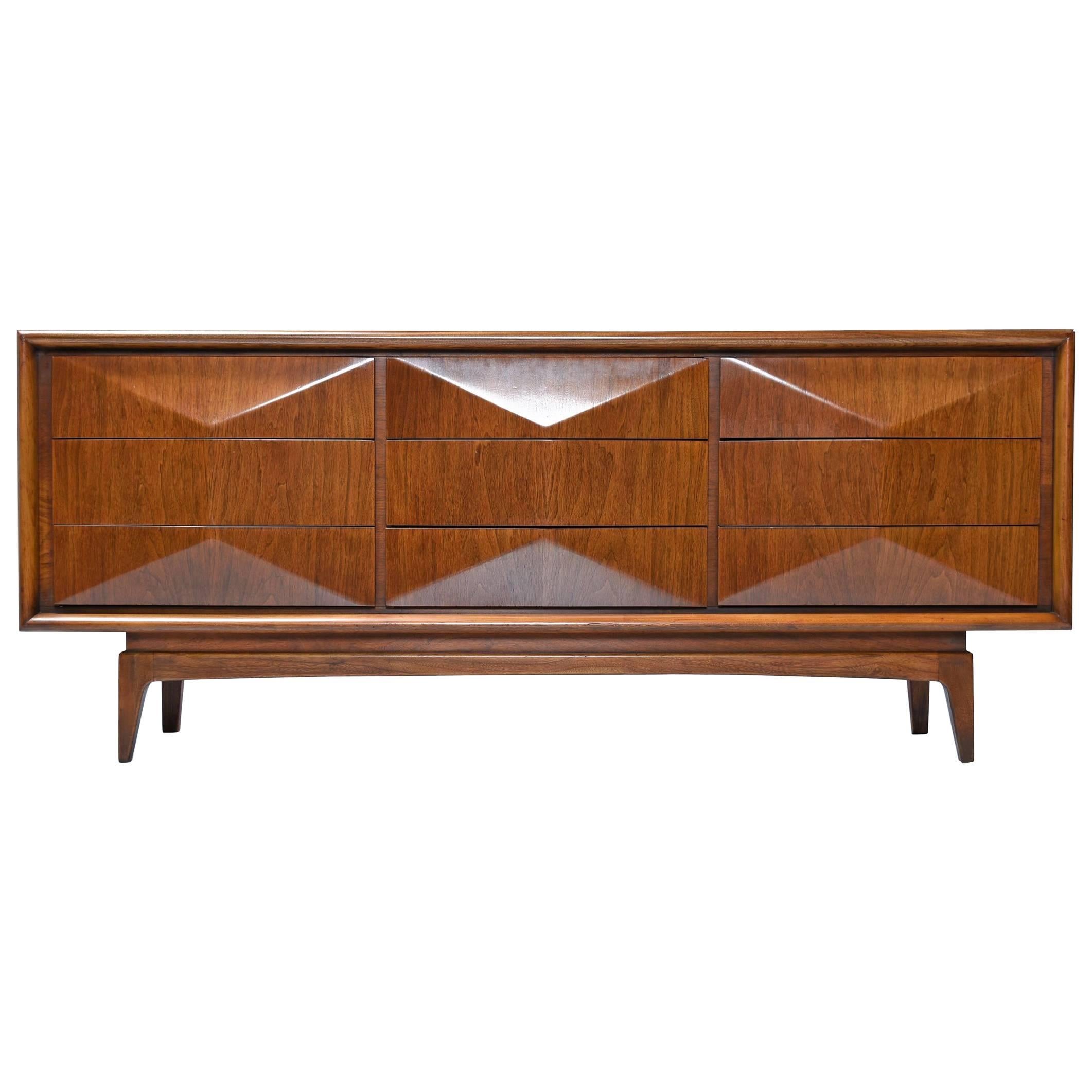 United Furniture 1950s, Diamond Front Triple Dresser