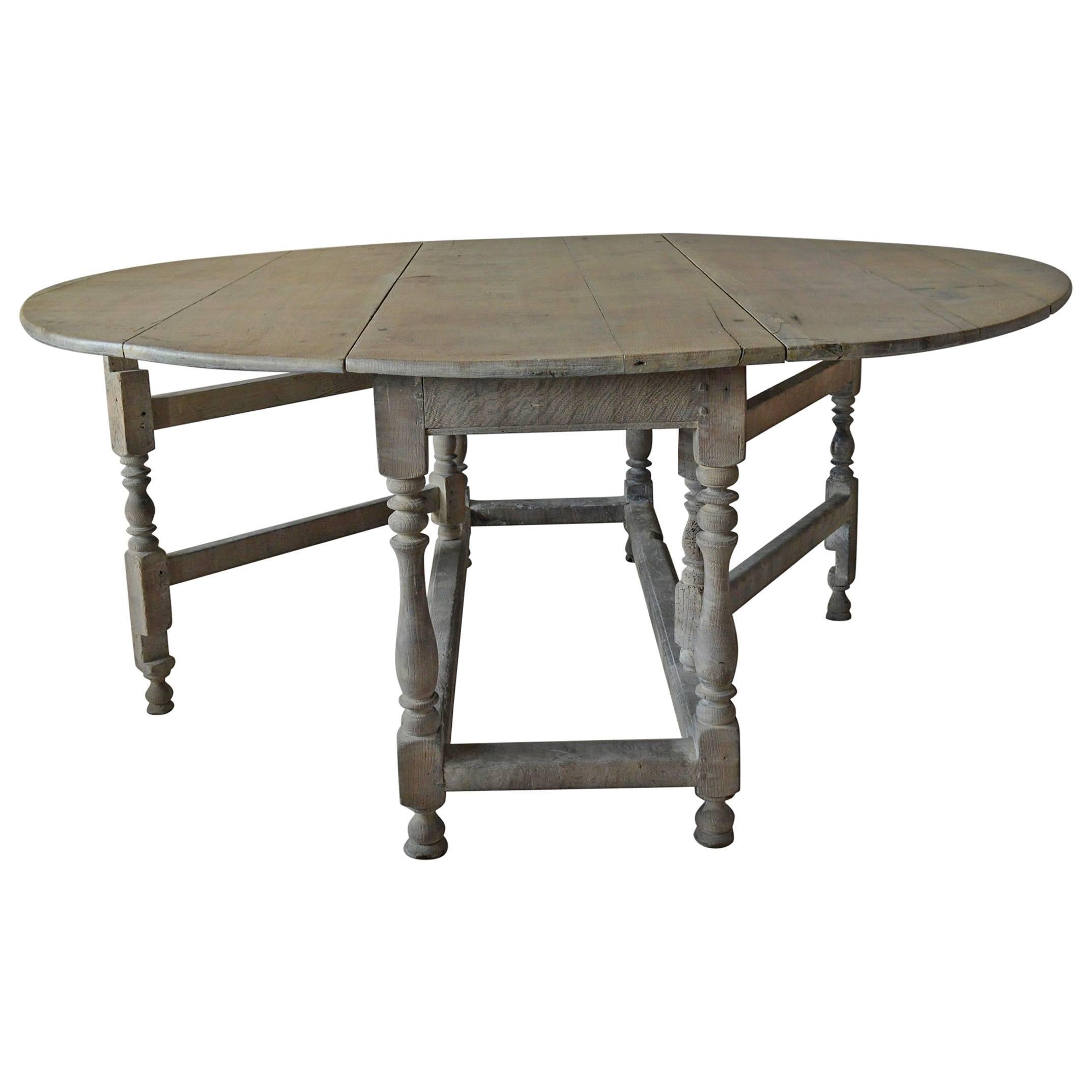 Large Antique Limed Oak Round or Oval Dining Table, English, 18th Century